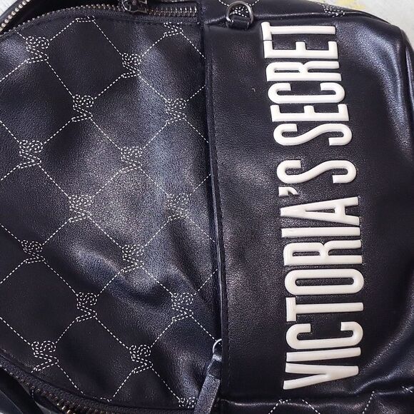 EUC Victoria\'s Secret women\'s small faux leather backpack \
